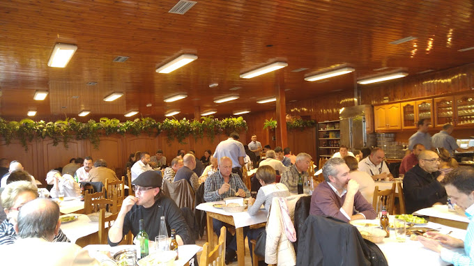 Comedor - Raxería Casa Manolo O Burgo